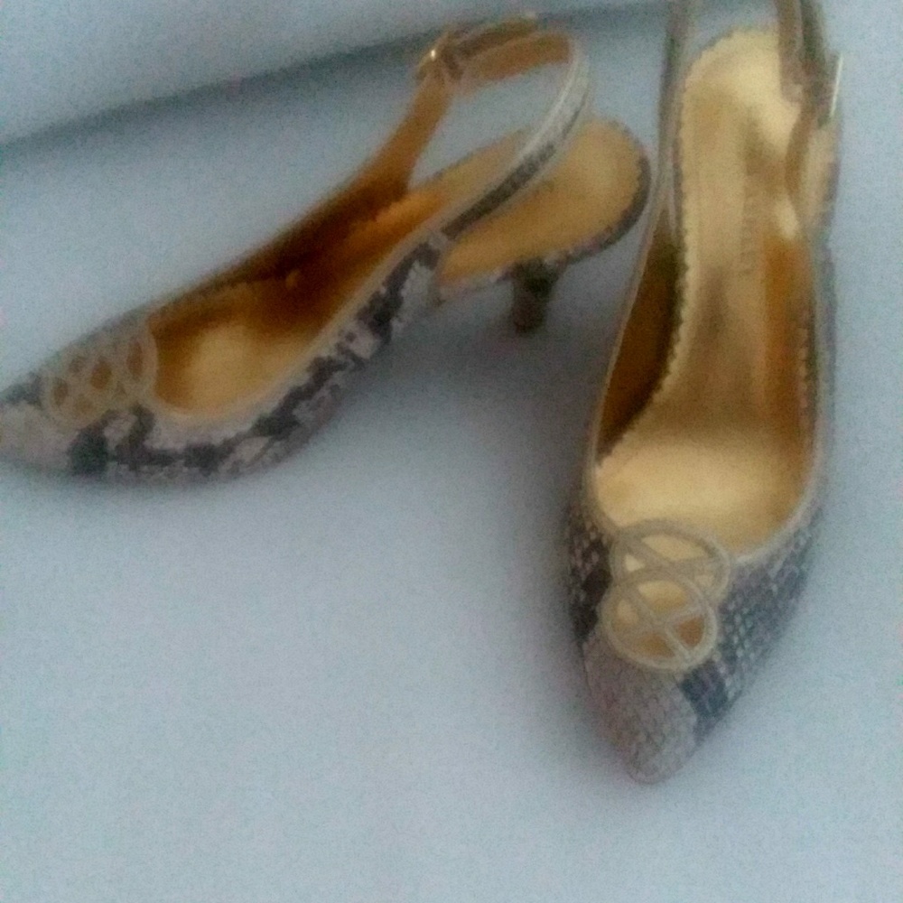 Laura Ashley Abbott slingback heels